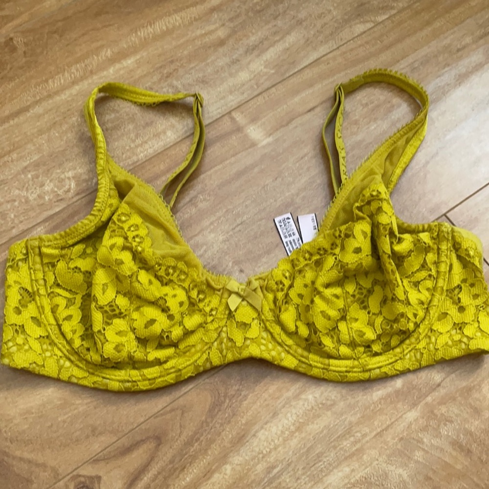 Victoria Secret Bra